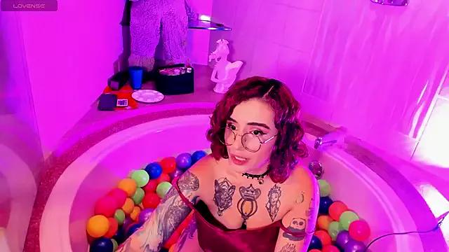 Try the hottest girls free webcams as they get au naturel and get naked fulfilling your nuttiest whims.