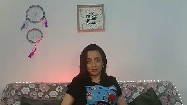 catalinamommyx from StripChat