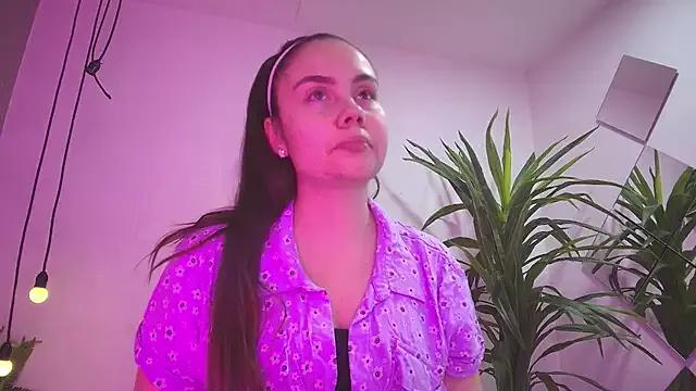ChanelSkye from StripChat is Freechat