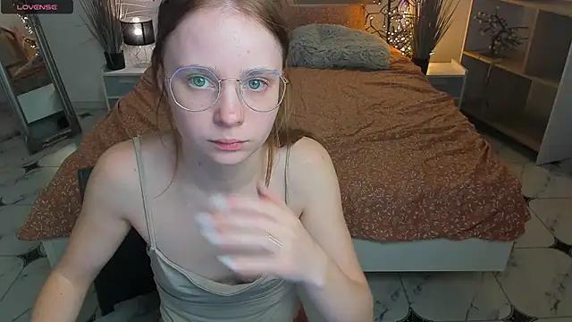 Try the hottest girls free webcams as they get au naturel and get naked fulfilling your nuttiest whims.