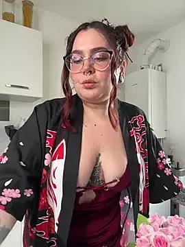 Try the hottest girls free webcams as they get au naturel and get naked fulfilling your nuttiest whims.