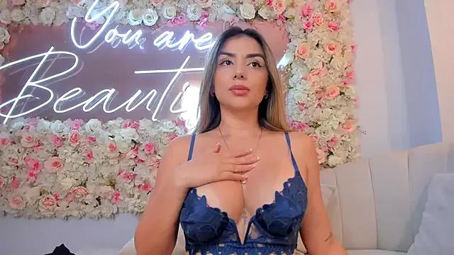 Try the hottest girls free webcams as they get au naturel and get naked fulfilling your nuttiest whims.