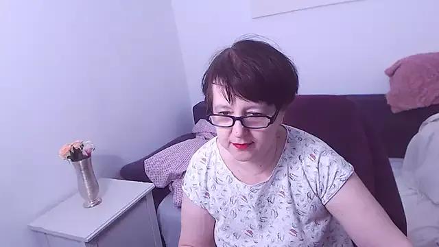 Try the hottest girls free webcams as they get au naturel and get naked fulfilling your nuttiest whims.