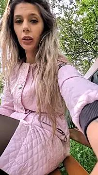 Try the hottest girls free webcams as they get au naturel and get naked fulfilling your nuttiest whims.