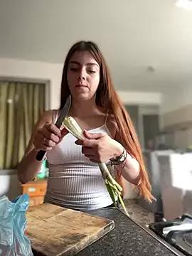 Cloew_Marz from StripChat is Freechat