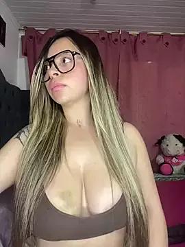 Try the hottest girls free webcams as they get au naturel and get naked fulfilling your nuttiest whims.