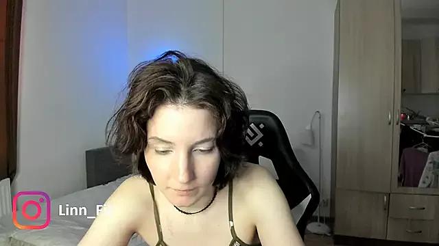 Ctrl_V_Desire from StripChat is Freechat