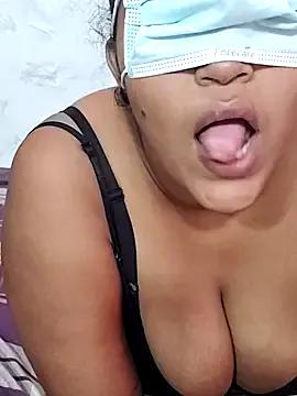 Curelybaby webcams show profile image 