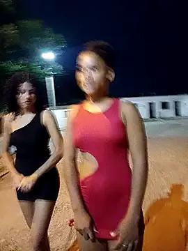 Photos of CurlyBitch from StripChat is Freechat