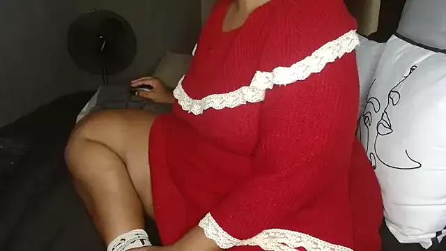 CURVEYDOLLXX from StripChat is Freechat