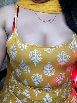 Try the hottest girls free webcams as they get au naturel and get naked fulfilling your nuttiest whims.
