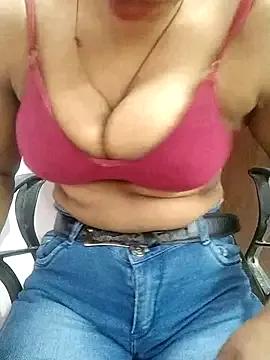 Try the hottest girls free webcams as they get au naturel and get naked fulfilling your nuttiest whims.