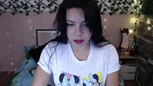 Try the hottest girls free webcams as they get au naturel and get naked fulfilling your nuttiest whims.