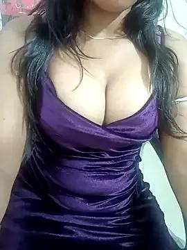 Try the hottest girls free webcams as they get au naturel and get naked fulfilling your nuttiest whims.