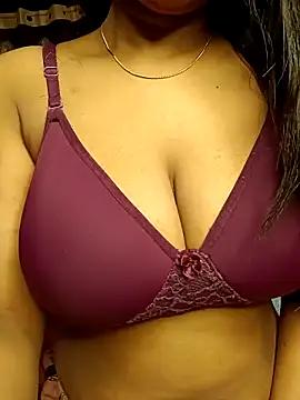 Try the hottest girls free webcams as they get au naturel and get naked fulfilling your nuttiest whims.