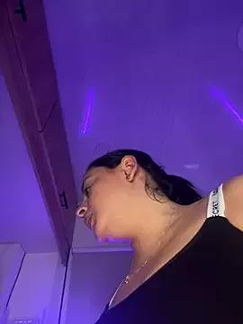 Try the hottest girls free webcams as they get au naturel and get naked fulfilling your nuttiest whims.