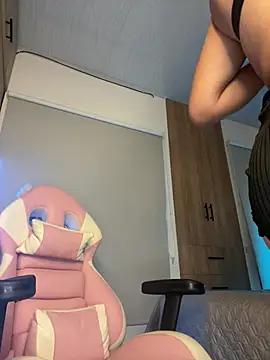 Try the hottest girls free webcams as they get au naturel and get naked fulfilling your nuttiest whims.