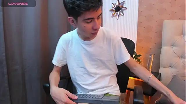 dads_rider from StripChat