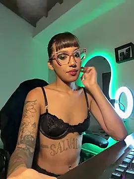 Try the hottest girls free webcams as they get au naturel and get naked fulfilling your nuttiest whims.