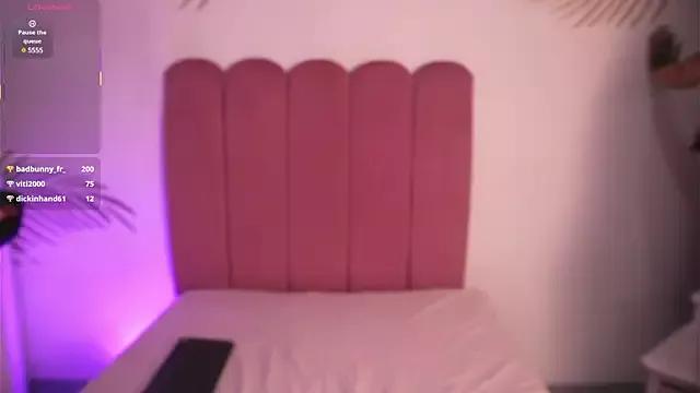 DaphneGlas from StripChat is Freechat