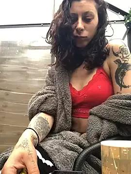 Try the hottest girls free webcams as they get au naturel and get naked fulfilling your nuttiest whims.