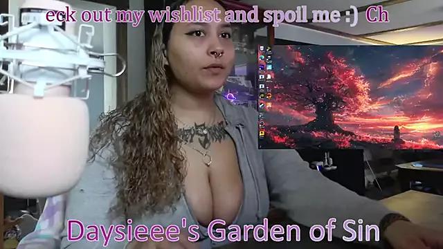 Photos of DaysieAfterDark from StripChat is Freechat