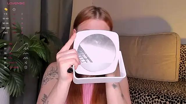 dinky__emily from StripChat is Freechat