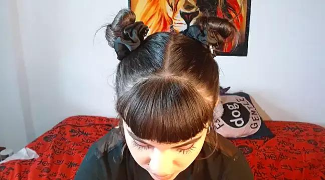 divine-jewel from StripChat