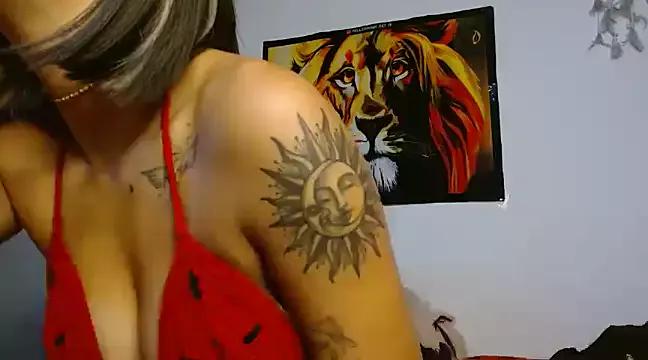 divine-jewel from StripChat