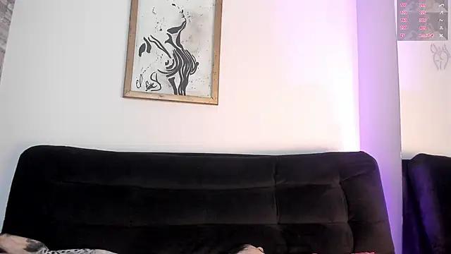 Try the hottest girls free webcams as they get au naturel and get naked fulfilling your nuttiest whims.