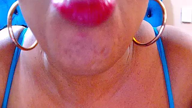 Try the hottest girls free webcams as they get au naturel and get naked fulfilling your nuttiest whims.