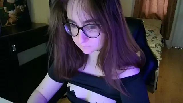 Try the hottest girls free webcams as they get au naturel and get naked fulfilling your nuttiest whims.