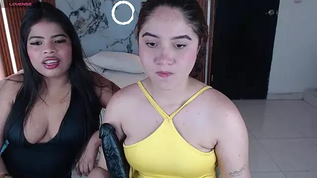 Try the hottest girls free webcams as they get au naturel and get naked fulfilling your nuttiest whims.