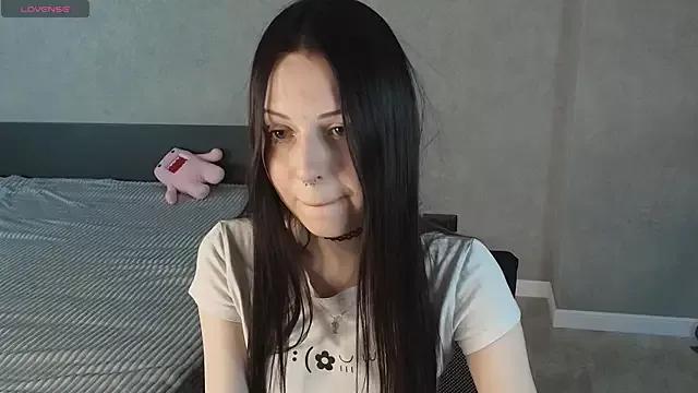 Try the hottest girls free webcams as they get au naturel and get naked fulfilling your nuttiest whims.