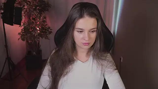 Emily_Brioche from StripChat is Freechat
