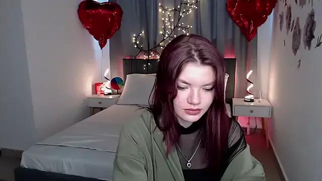 EmilyEight from StripChat is Freechat
