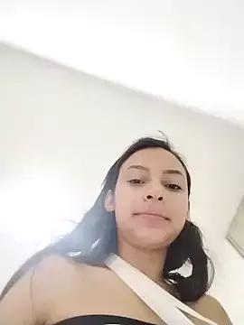 emma_ambar from StripChat is Freechat