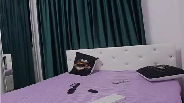 Emma_Vanessa from StripChat