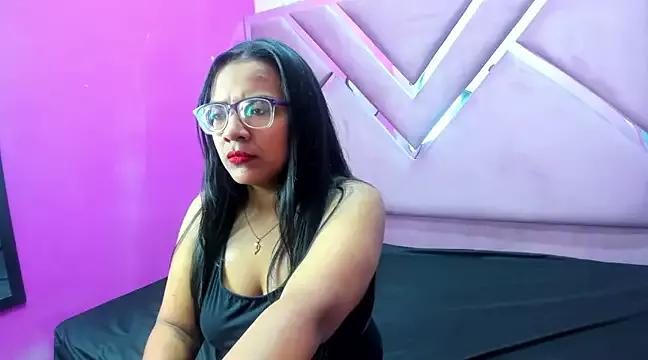 Try the hottest girls free webcams as they get au naturel and get naked fulfilling your nuttiest whims.