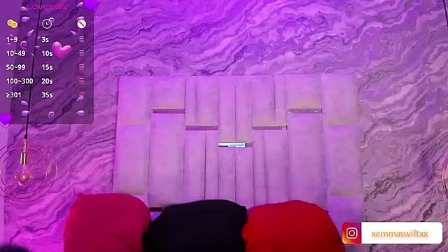 EmmaSwift_ from StripChat