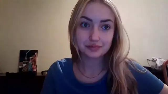 Try the hottest girls free webcams as they get au naturel and get naked fulfilling your nuttiest whims.