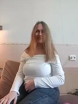 Try the hottest girls free webcams as they get au naturel and get naked fulfilling your nuttiest whims.
