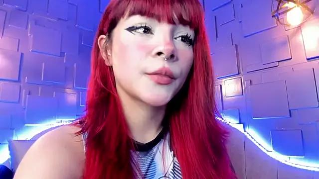 evelyncandydark from StripChat is Freechat