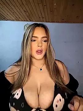 Try the hottest girls free webcams as they get au naturel and get naked fulfilling your nuttiest whims.