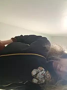 Try the hottest girls free webcams as they get au naturel and get naked fulfilling your nuttiest whims.