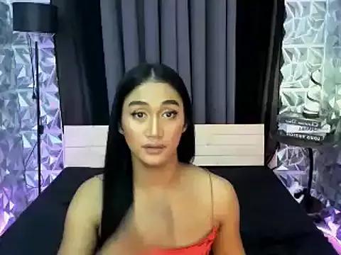 Fascinating_Lola from StripChat is Freechat