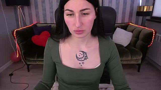 Try the hottest girls free webcams as they get au naturel and get naked fulfilling your nuttiest whims.