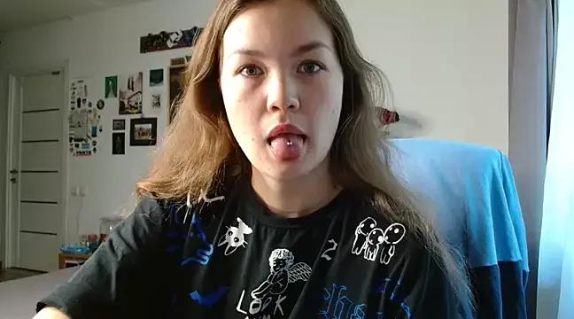 Glitter_Doll from StripChat is Freechat