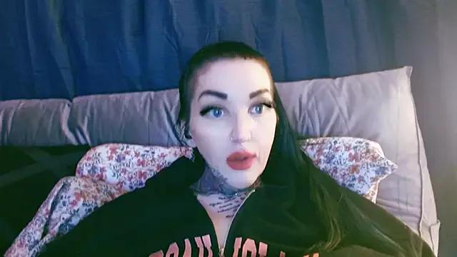 Try the hottest girls free webcams as they get au naturel and get naked fulfilling your nuttiest whims.