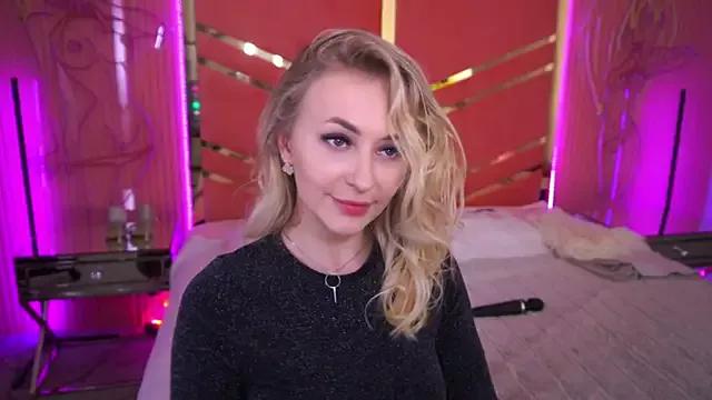 Try the hottest girls free webcams as they get au naturel and get naked fulfilling your nuttiest whims.